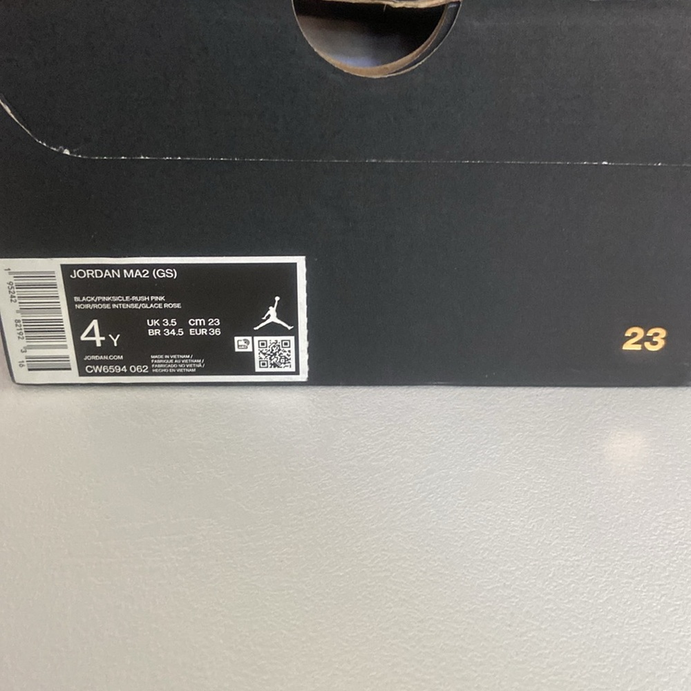 Air Jordan MA2 “Black Pinksicle” GS(Grade School) Youth Size 4Y/Women’s Size 5.5 - Picture 11 of 11